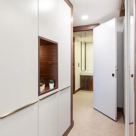 Hotel Sherry Karakoey 2*