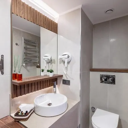 Hotel Sherry Karakoey