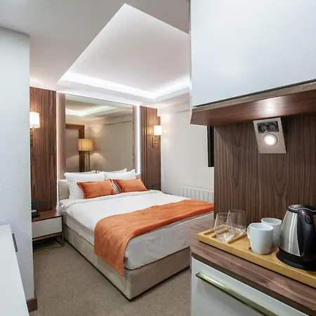 Sherry Karakoey Hotel