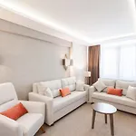 Hotel Sherry Karakoey