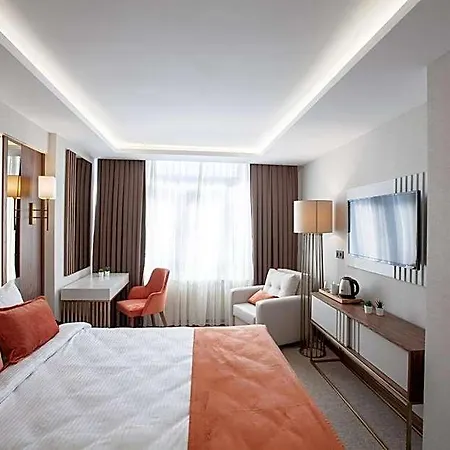 Sherry Karakoey Hotel 2*
