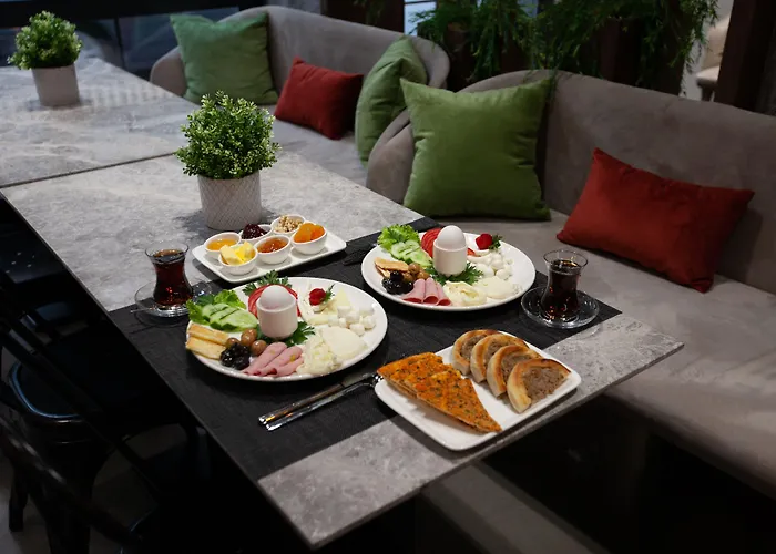 Sherry Karakoey Hotel