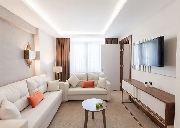 Hotel Sherry Karakoey 2*