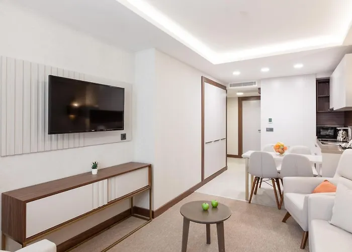 Sherry Karakoey Hotel