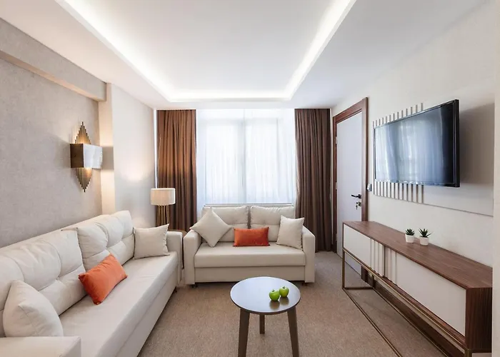 Hotel Sherry Karakoey